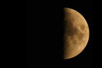 Premier quatier de lune