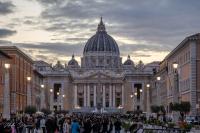 Place Saint-Pierre et sa basilique