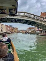 Le grand canal en vapoertto